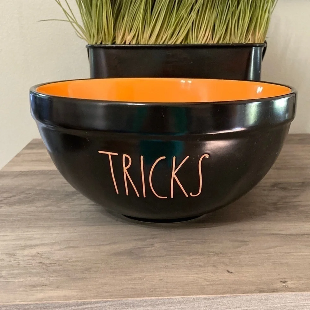 Rae Dunn HALLOWEEN TRICKS CERAMIC Black and Orange Halloween BOWL